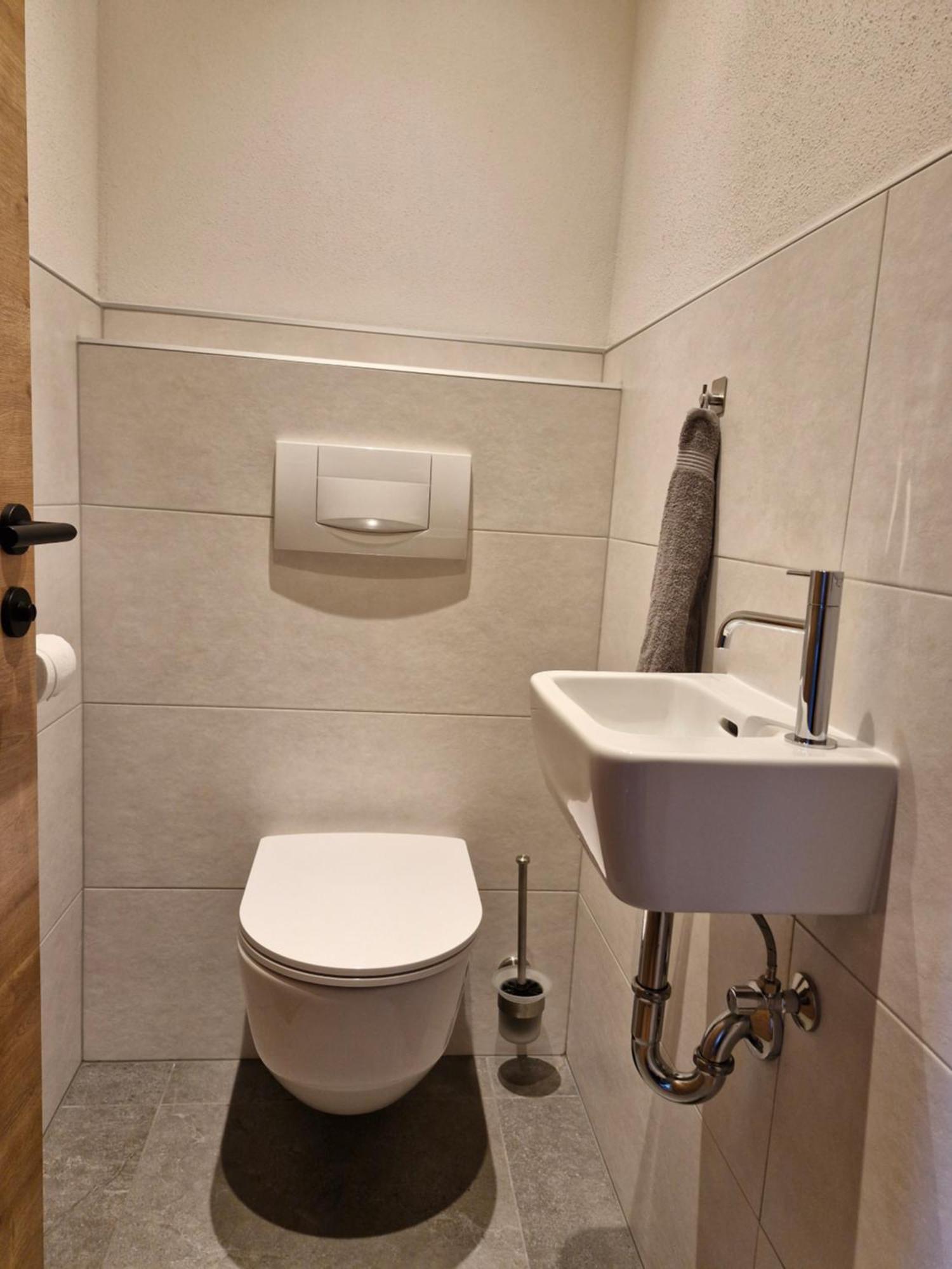 Apartmenthaus Kristall วาไกรน์ ภายนอก รูปภาพ