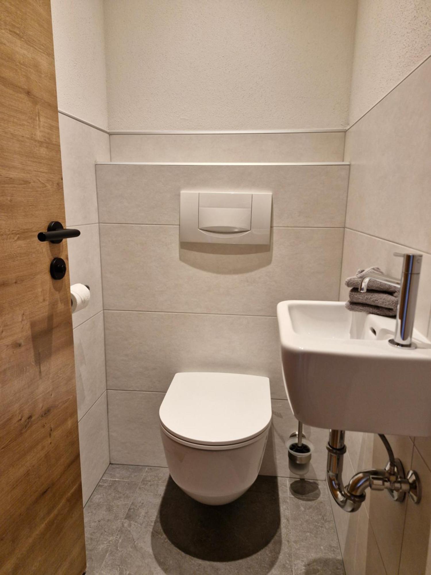 Apartmenthaus Kristall วาไกรน์ ภายนอก รูปภาพ